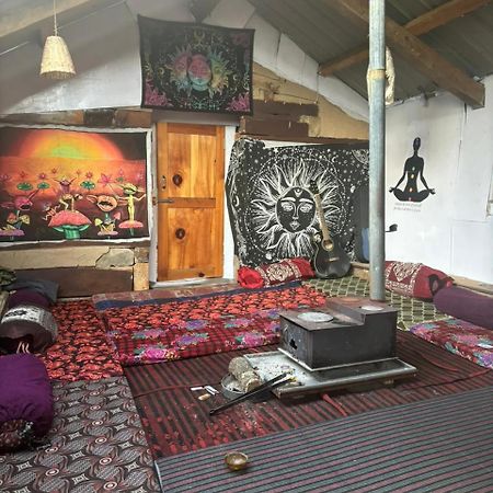 Dev Ropa Hights Malana Hotel Jari Exterior foto